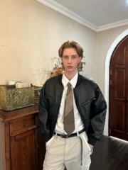 Modern retro pleated jacket short wide black baseball collar zipper winter jacket motorcycle top for men and women - Image 6